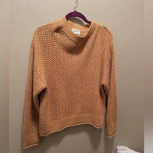 soft yellow universal threads sweater - like new quality